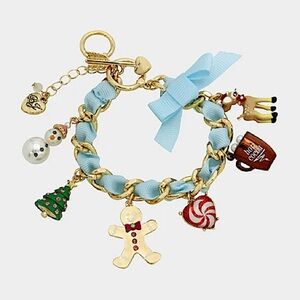 Betsey Johnson Jingle Bell Bling Christmas Charm Bracelet New
